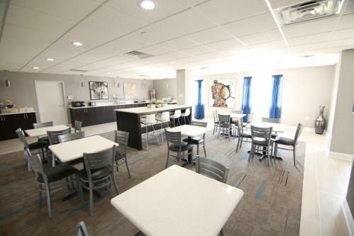 Hotel Home Inn And Suites Memphis