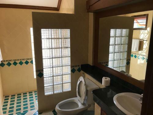 Kata Mountain View Villa