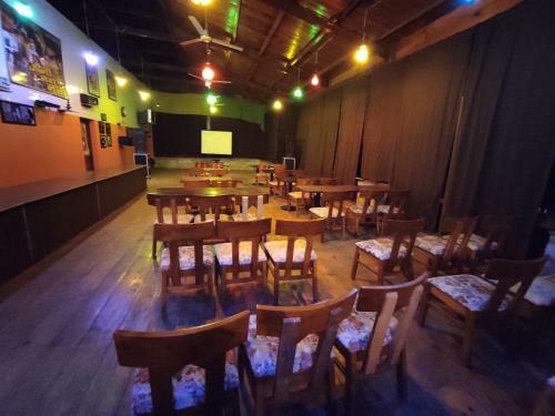 Hotel Aamod Monolith Resort Bhimtal