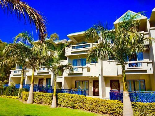 Hotel Hummingbird Resort