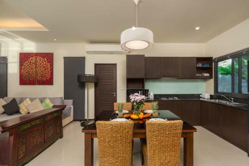 Villa Flores By Tropiclook