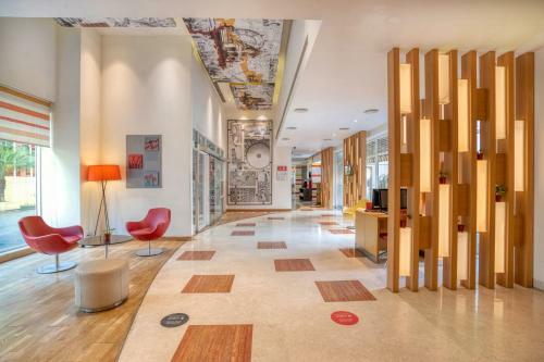 Hotel Ibis Hyderabad Hitec City