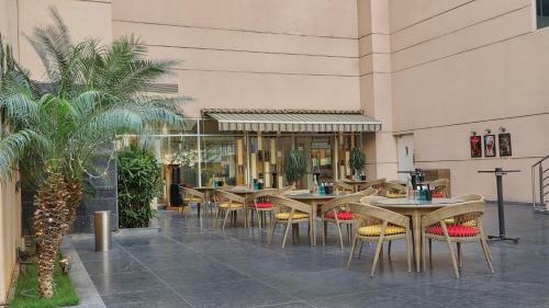Hotel Ibis Hyderabad Hitec City