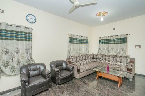 Apartamento Oyo 15482 Delite Suites