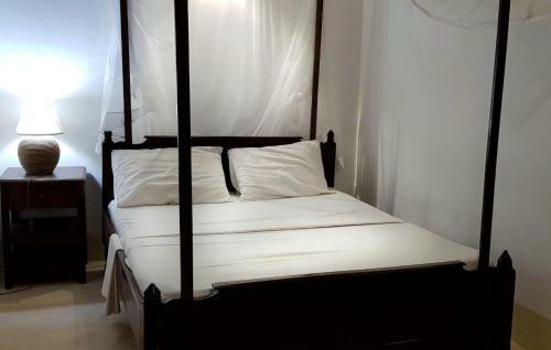 Hotel Menai Bay Beach Bungalows