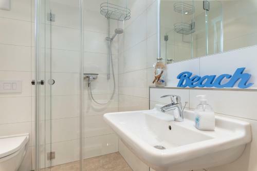 Apartamento Reetdachh�user B�rgende