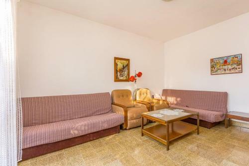Holiday Home Anka