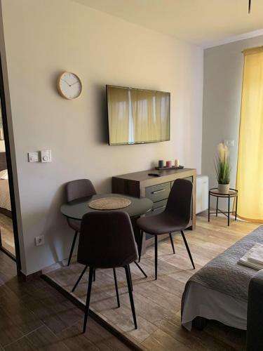 Bed & Breakfast Balkon Apartmanh�z Panzi�