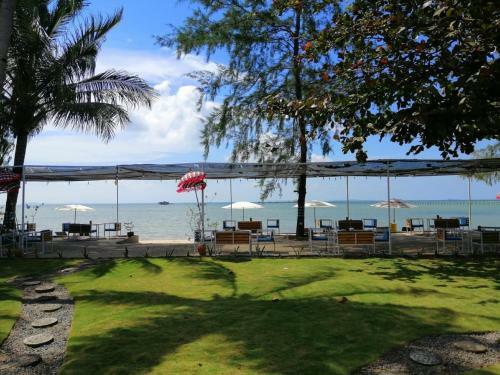 New Marjoly Beach Resort