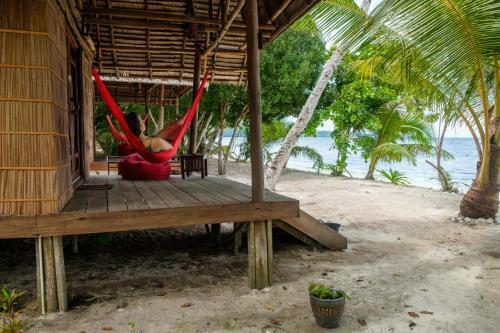 Hotel Raja Ampat Biodiversity Nature Resort