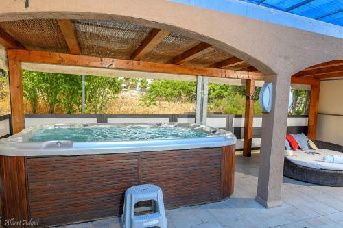 Lev Hahoresh Boutique Hotel