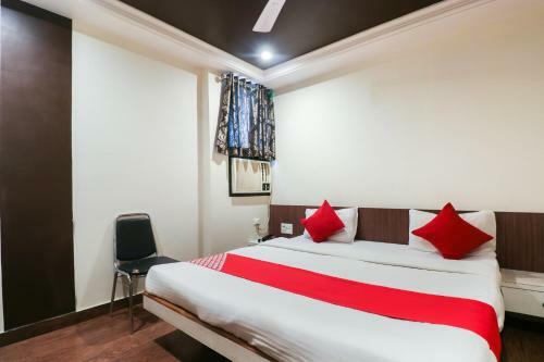 Oyo 10745 Hotel Tuli's