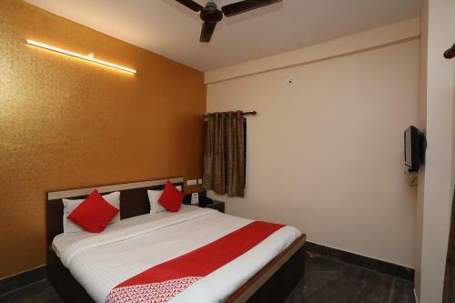 Hotel Oyo 8098 Livin Hub