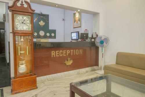 Hotel Oyo 12327 The Mapple