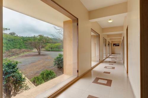 Hotel Aakar Lords Inn