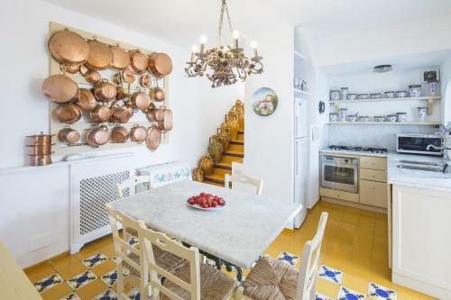 Amore Rentals - Villa Ortensia