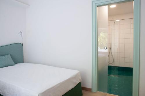 Sirenuse Villa Sleeps 8 Pool Air Con Wifi