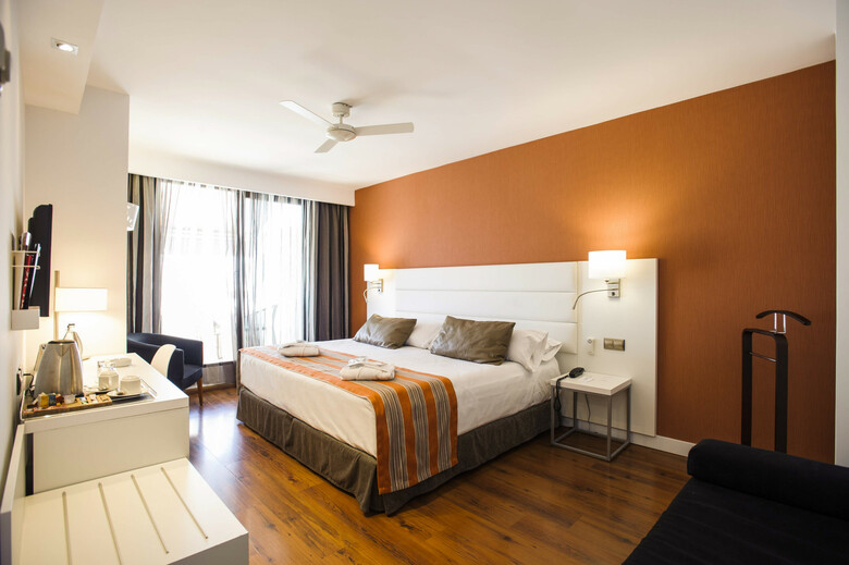 Hotel Catalonia Conde de Floridablanca