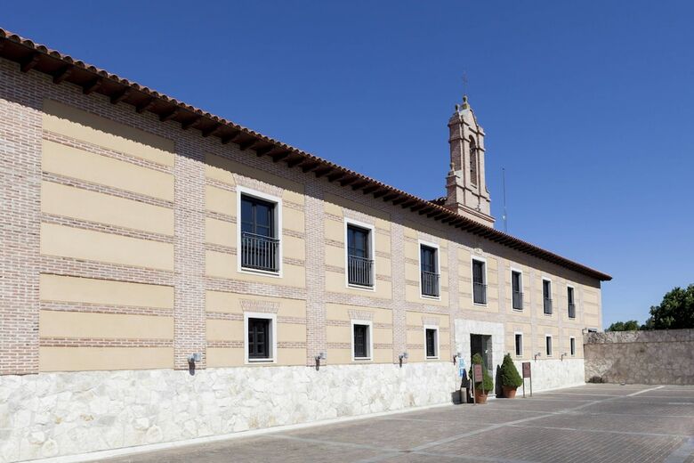 Hotel AC Palacio de Santa Ana By Marriott