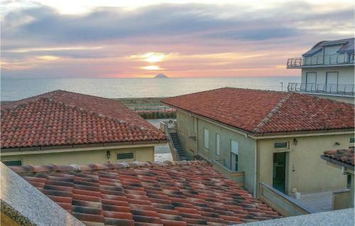 Two-bedroom Apartment In San Ferdinando Rc