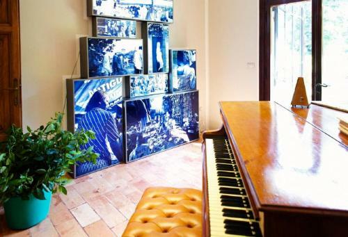 Bastia Villa Sleeps 11