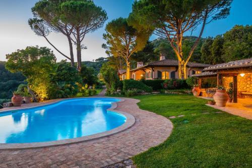 Cala Piccola Villa Sleeps 13 Pool Air Con Wifi