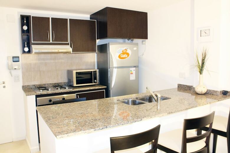 Apartamentos Arenales Suites