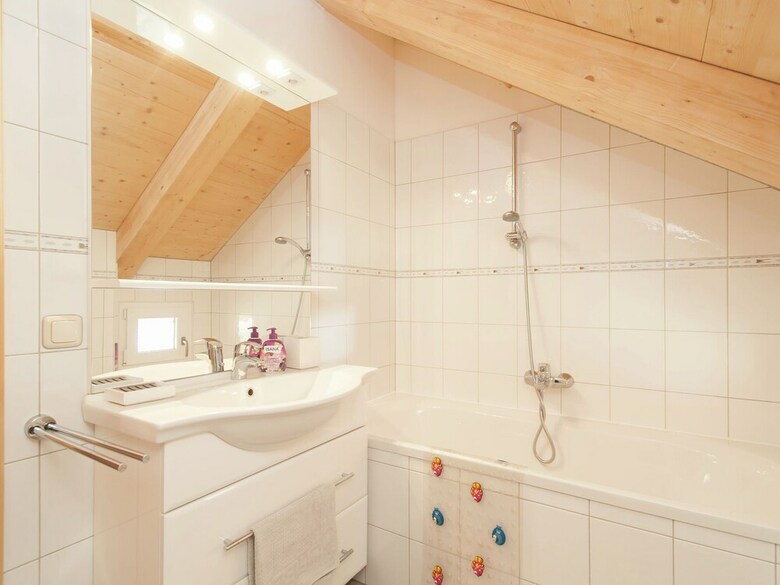 Cosy Chalet In Stadl An Der Mur With Valley Views