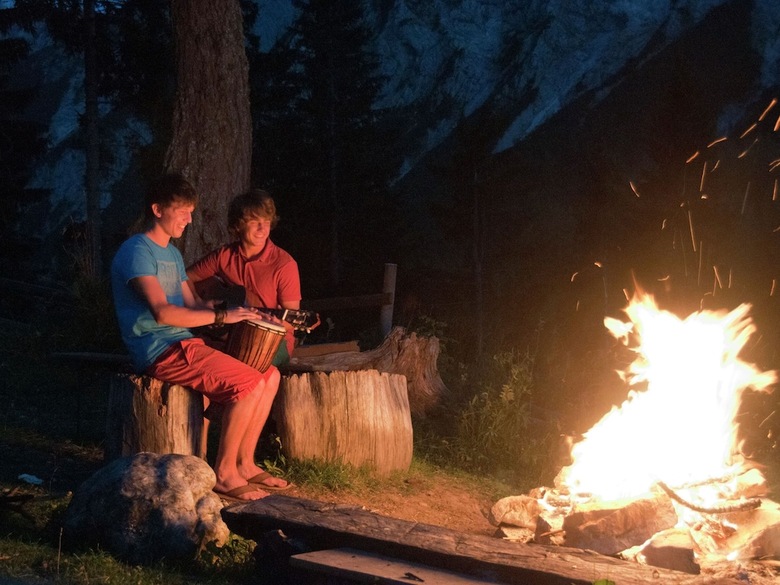 Authentic Apartment In Oberaichwald Near Hiking Area