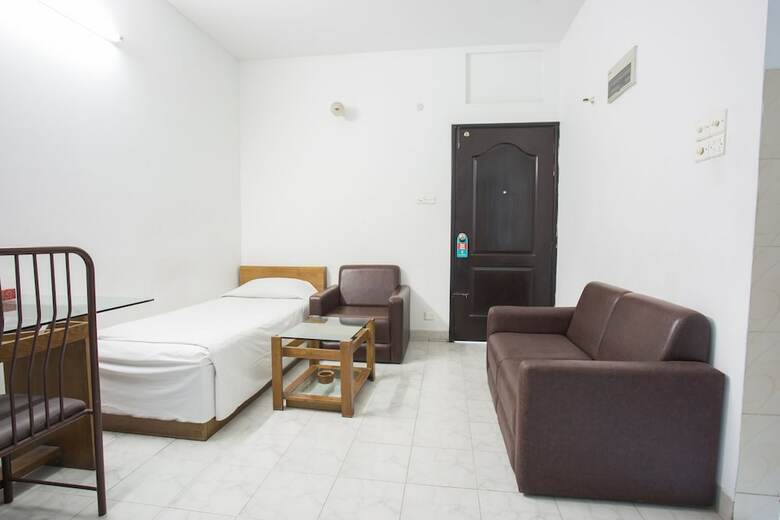 Aparthotel Sel Nibash Hotel & Serviced Apartments