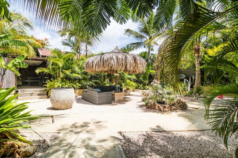 Hotel Bamboo Bonaire Boutique Resort