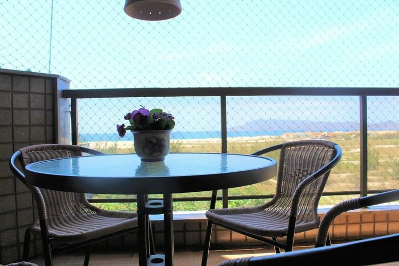 Apartamentos Amplo E Confort�vel 3 Quartos Vista Mar