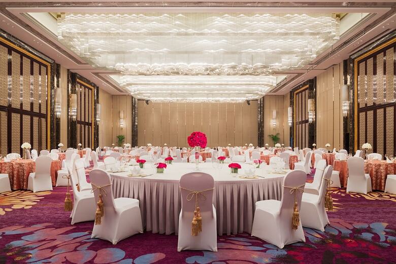 Hotel Wanda Realm Fushun