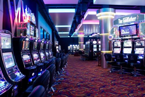 Howard Johnson Hotel & Casino