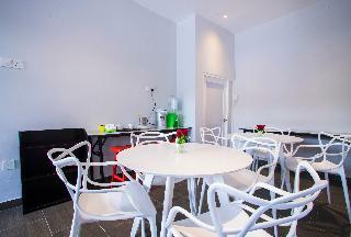 Oyo 1126 Gs Hotels