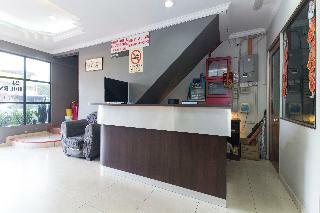 Oyo 473 Comfort Hotel 2