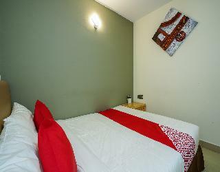 Oyo 43958 Enrich Hotel