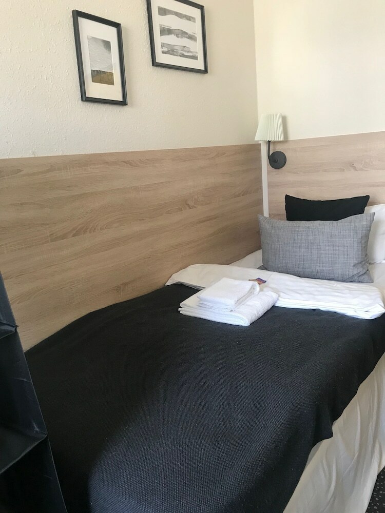 Hamburg Room