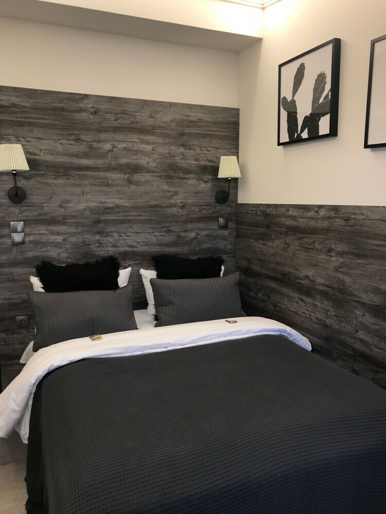 Hamburg Room
