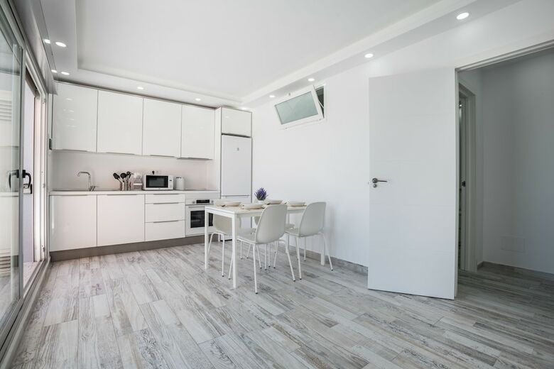 Villa Andrea, Ocean View, Heated Pool