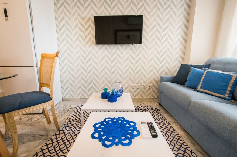 Holidays2malaga Malagueta Apartments