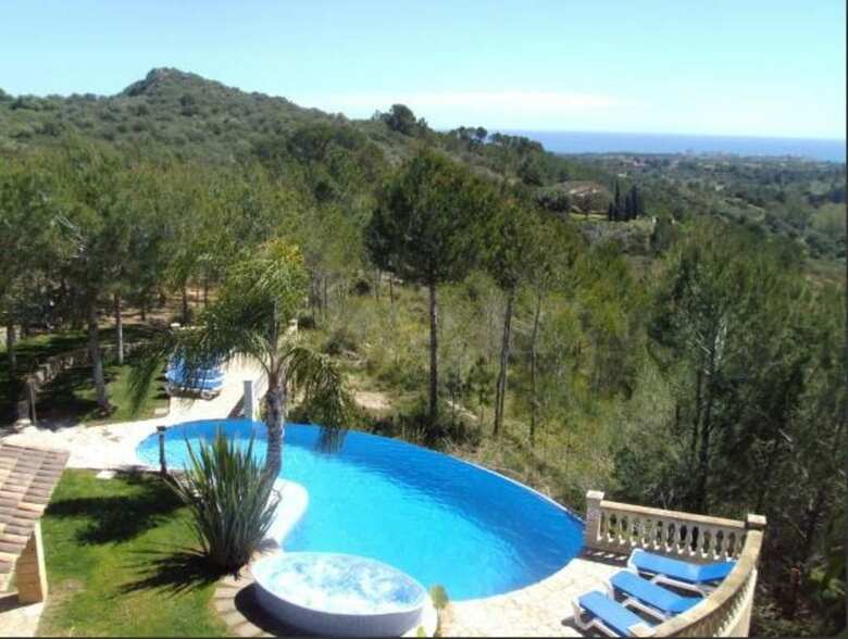 Villa - 6 Bedrooms With Pool And Wifi - 103977