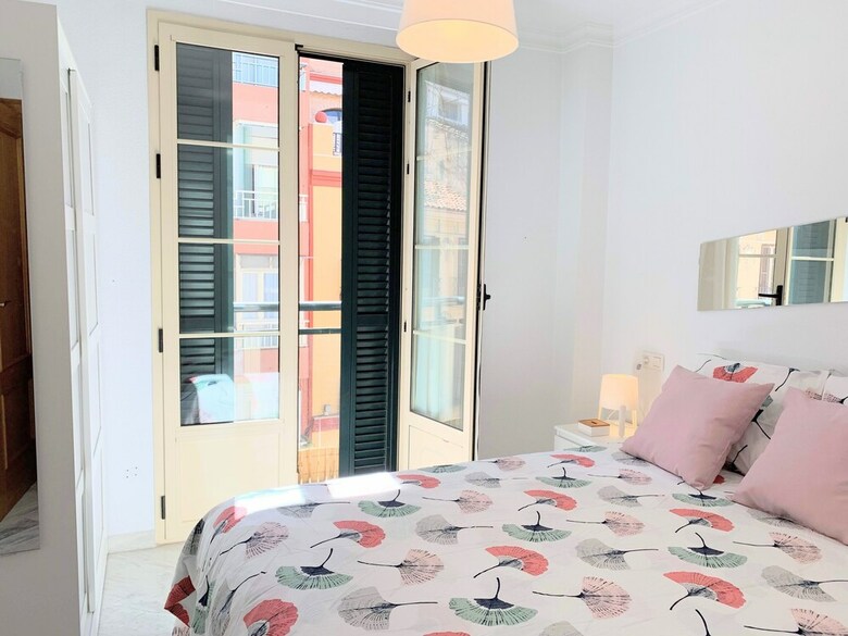 Apartamentos Homely Malaga Victoria Parking Privado