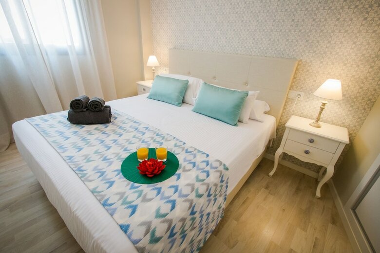 Holidays2malaga Suites Apartments