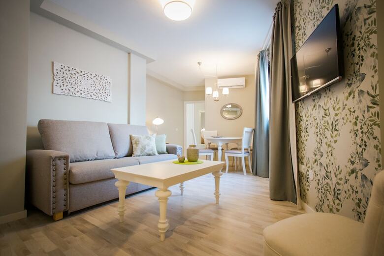 Holidays2malaga Suites Apartments