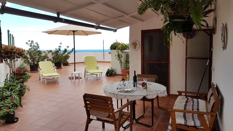 Apartamentos Atico Con Gran Terraza Risco De Agaete