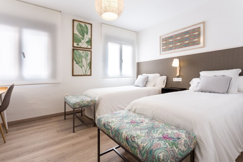 Apartamentos Real De La Carreter�a 1
