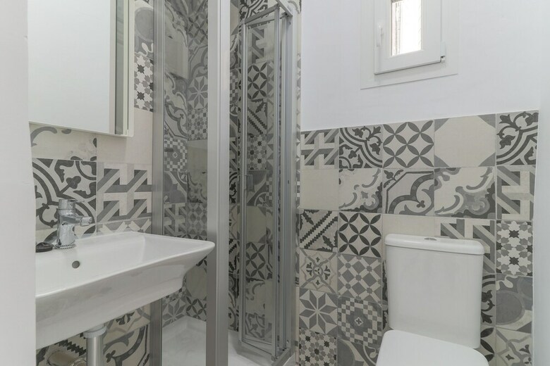 Apartamentos Cosy 7 Bedrooms In Plaza Merced
