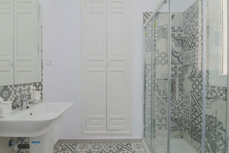 Apartamentos Cosy 7 Bedrooms In Plaza Merced
