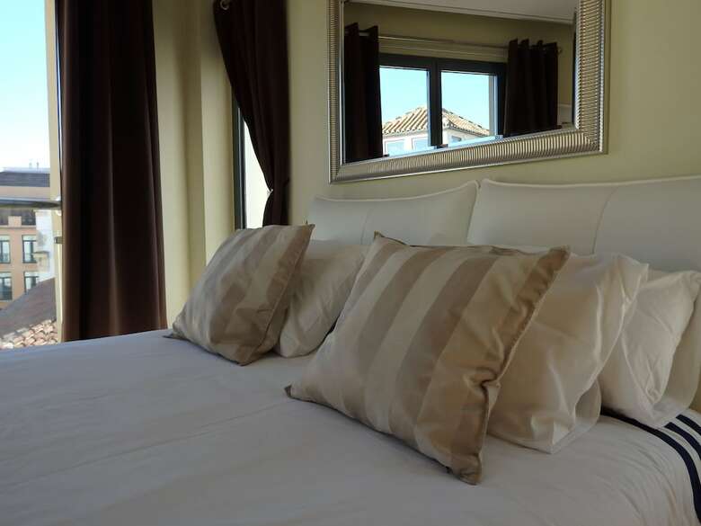 Apartamentos Luxury Penthouse Historical Center